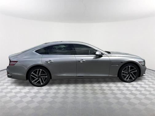 2025 Genesis G80 2.5T