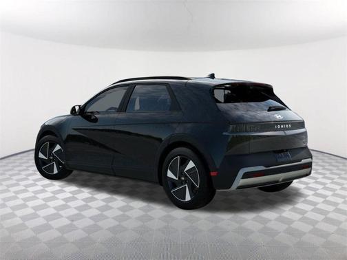 2025 Hyundai IONIQ 5 SEL