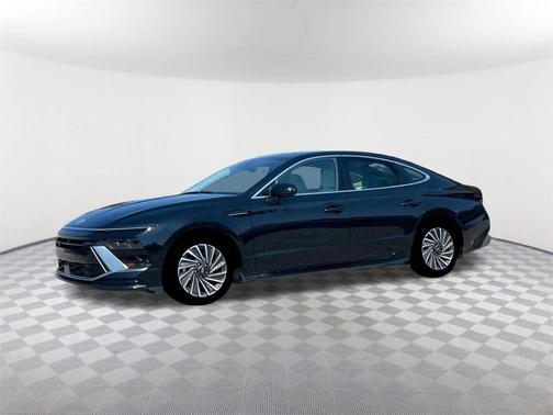 2025 Hyundai SONATA Hybrid SEL