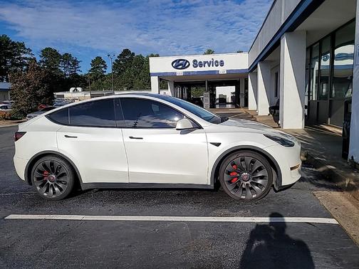 2020 Tesla Model Y Performance