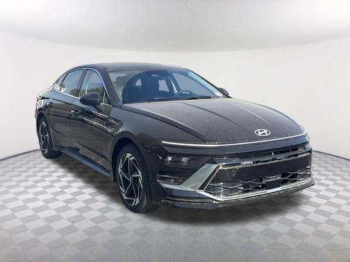 Black 2026 Hyundai SONATA SEL Sport