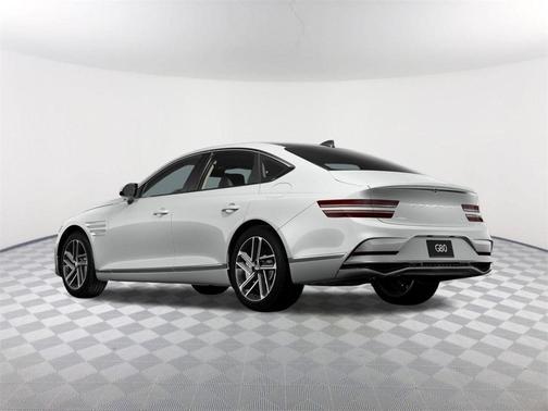 2025 Genesis G80 2.5T