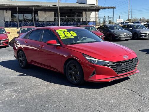 2021 Hyundai ELANTRA SEL