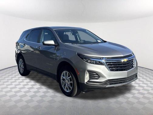 Sterling Gray Metallic 2024 Chevrolet Equinox LT