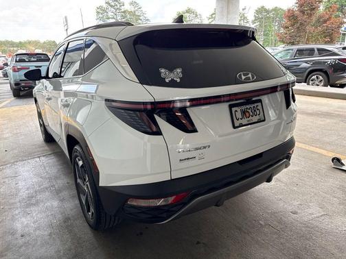 White Pearl 2024 Hyundai TUCSON Hybrid Limited