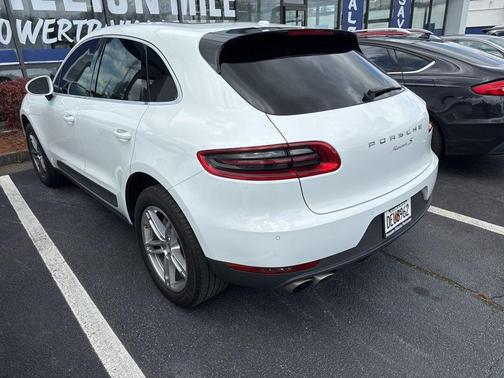 2017 Porsche Macan S