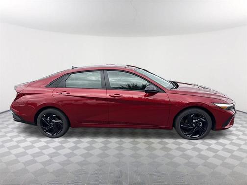 2026 Hyundai ELANTRA SEL