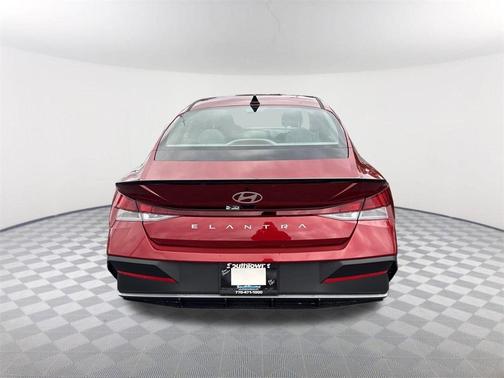 2026 Hyundai ELANTRA SEL