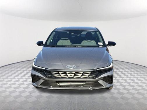 2026 Hyundai ELANTRA SEL