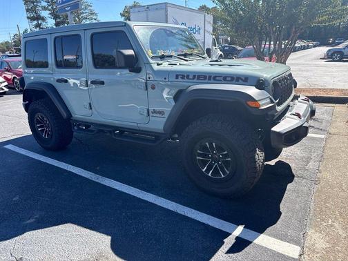 Earl Clearcoat 2024 Jeep Wrangler Rubicon