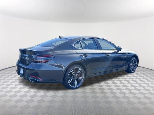 2025 Genesis G70 3.3T Sport Advanced