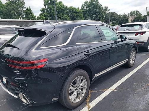 2023 Genesis GV70 2.5T