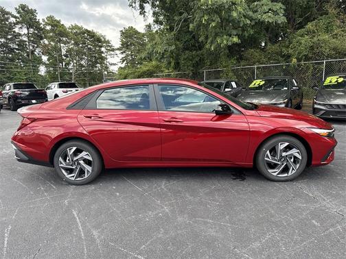 2025 Hyundai ELANTRA SEL Sport