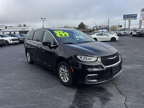 2024 Chrysler Pacifica Touring-L