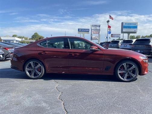 2025 Genesis G70 2.5T