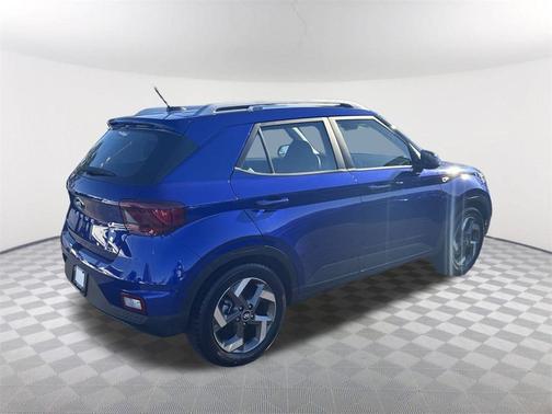 2024 Hyundai VENUE Limited