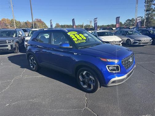 2024 Hyundai VENUE Limited