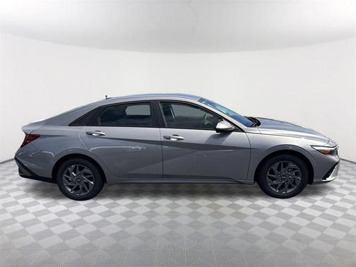 2025 Hyundai ELANTRA HEV Blue