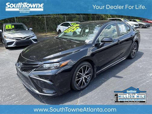 2023 Toyota Camry SE
