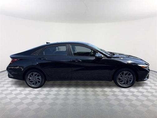 2025 Hyundai ELANTRA HEV Blue