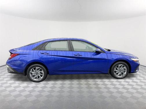 2025 Hyundai ELANTRA HEV Blue