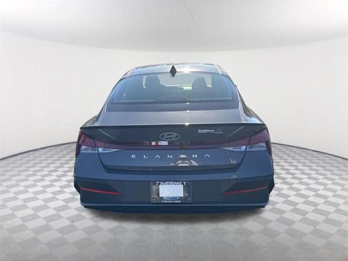 2026 Hyundai ELANTRA SEL