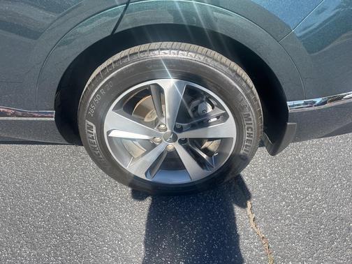 2023 Genesis GV80 2.5T