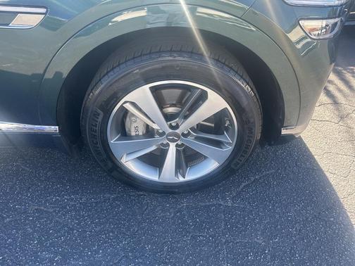2023 Genesis GV80 2.5T