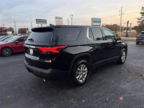 2022 Chevrolet Traverse LS