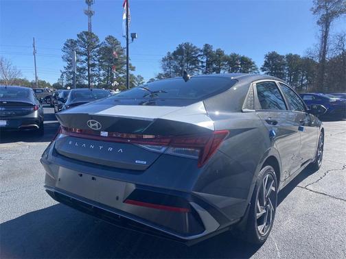 2024 Hyundai ELANTRA HEV Limited