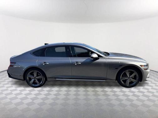 2026 Genesis G80 2.5T