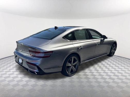 2026 Genesis G80 2.5T