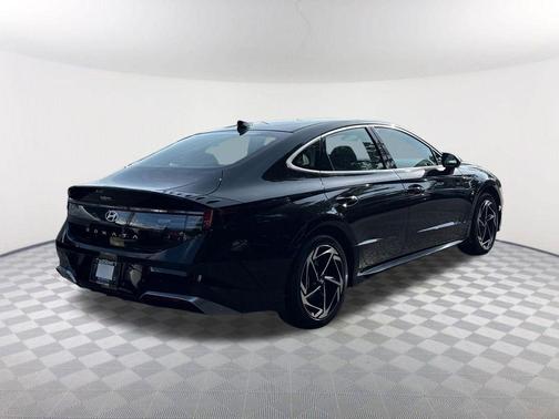 Black 2026 Hyundai SONATA SEL Sport