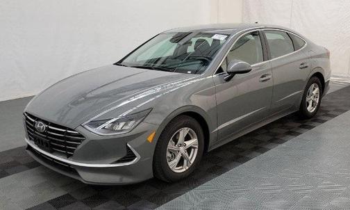 2022 Hyundai SONATA SE