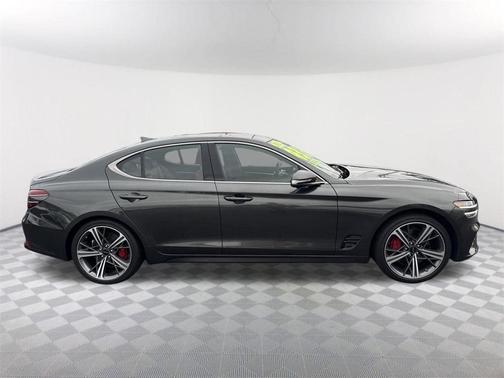 2025 Genesis G70 3.3T Sport Advanced