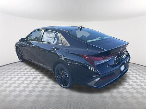 2026 Hyundai ELANTRA SEL