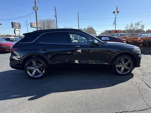 2025 Genesis GV70 2.5T