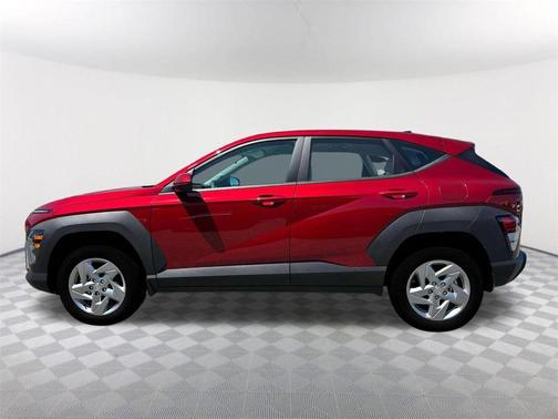 2025 Hyundai KONA SE