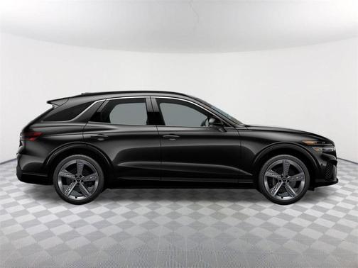 2025 Genesis GV70 2.5T