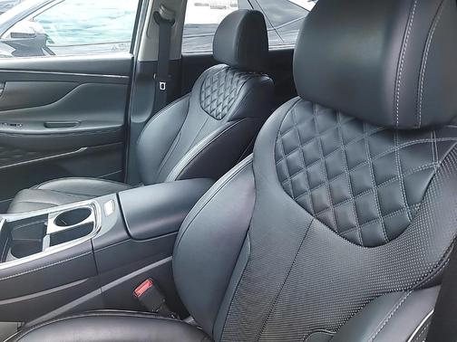 2022 Hyundai SANTA FE HEV SEL Premium