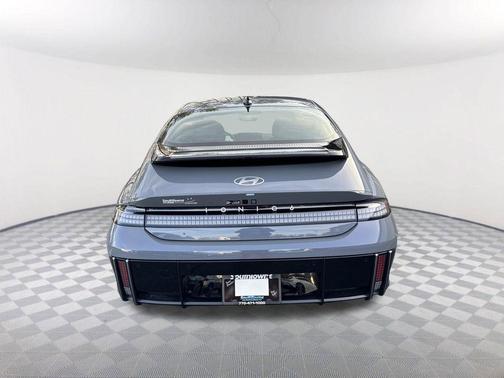 2025 Hyundai IONIQ 6 SE