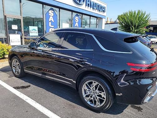 2024 Genesis GV70 2.5T