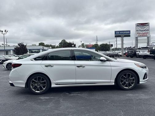 Quartz White Pearl 2018 Hyundai SONATA Limited 2.0T