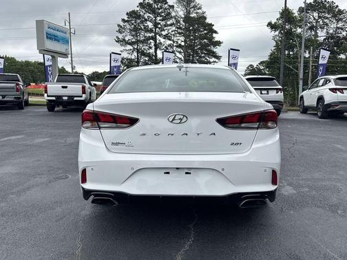 Quartz White Pearl 2018 Hyundai SONATA Limited 2.0T