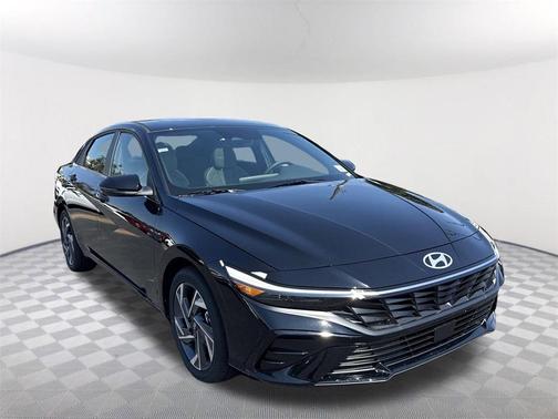 2025 Hyundai ELANTRA HEV Limited