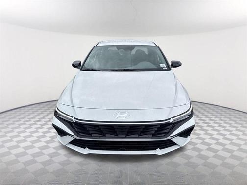 2026 Hyundai ELANTRA SEL