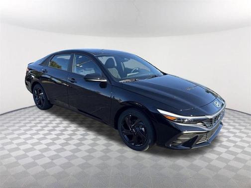 2026 Hyundai ELANTRA SEL