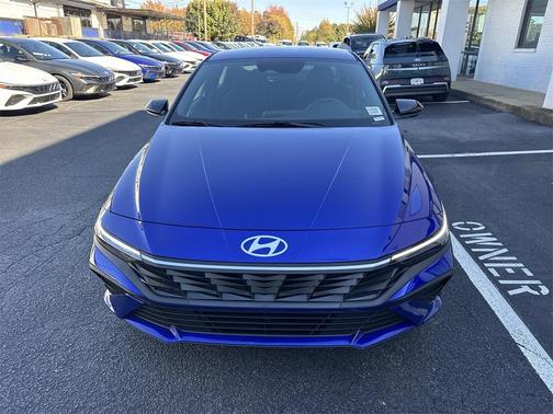 2026 Hyundai ELANTRA SEL