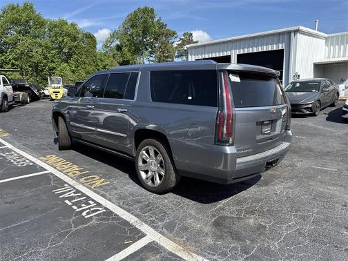 2018 Cadillac Escalade ESV Premium Luxury