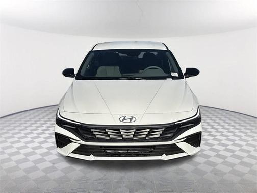 2026 Hyundai ELANTRA SEL